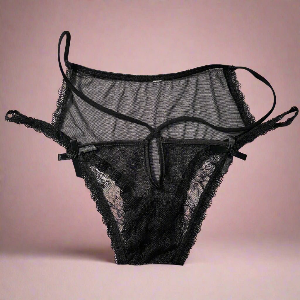 Lacey Panty LOVEFREYA Black side ribbons [M] Accessories