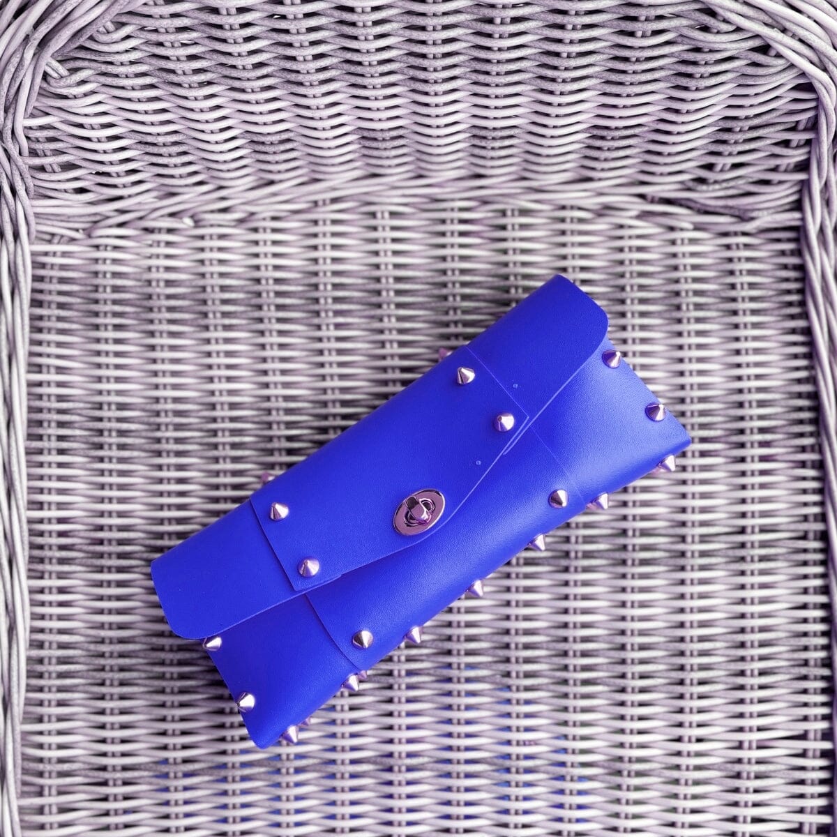 Star studded maxi clutch LOVEFREYA Elec blue Silver Bags