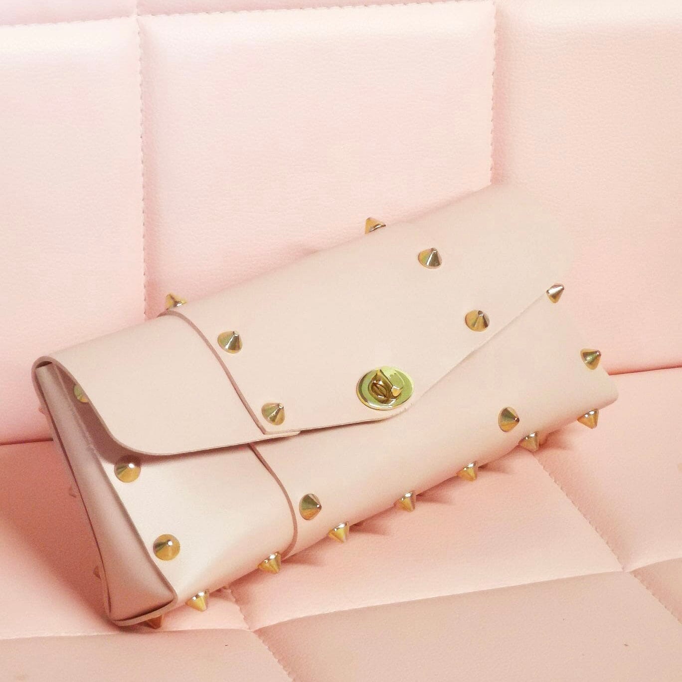 Star studded maxi clutch LOVEFREYA Nude Gold Bags